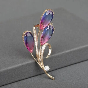 VQ Copper Flower Leaf Brooch